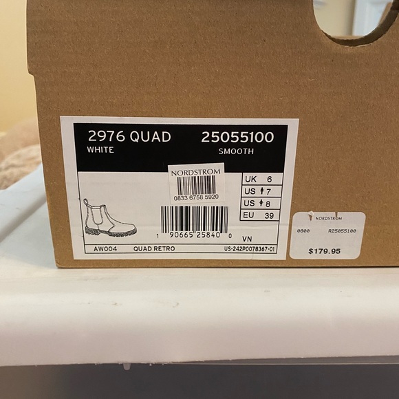 Dr. Martens 2976 QUAD White - Picture 4 of 10